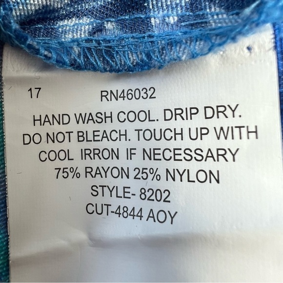 SOUTHERN LADY Aqua Blue Floral Long Sleeve Button Down Blouse Jacket Size L - Picture 15 of 16